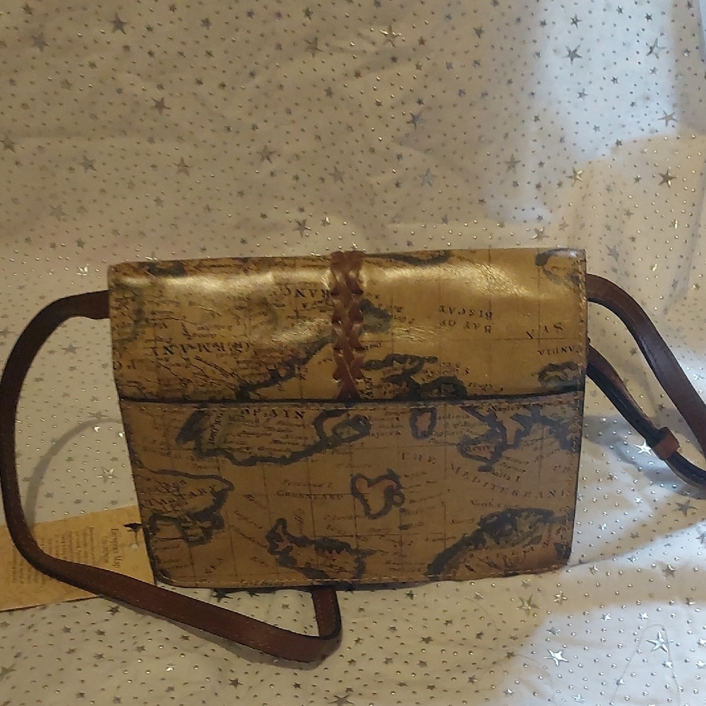 Patricia Nash Bianco Crossbody Organizer - Euro Map Print - Picture 4 of 9